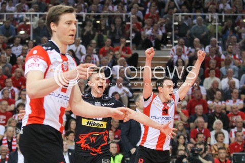  15.04.2015 RZESZOW<br />SIATKOWKA PLUSLIGA 2014/2015 MEN VOLLEYBALL POLAND POLISH PLUS LIGA LEAGUE SEASON 2014/2015 - FINAL 1. MECZ<br />MECZ ASSECO RESOVIA - LOTOS TREFL GDANSK<br />N/Z KRZYSZTOF IGNACZAK MARKO IVOVIC JOCHEN SCHOPS RADOSC EMOCJE <br /> 