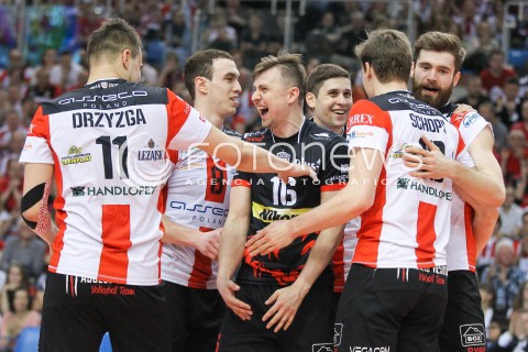  15.04.2015 RZESZOW<br />SIATKOWKA PLUSLIGA 2014/2015 MEN VOLLEYBALL POLAND POLISH PLUS LIGA LEAGUE SEASON 2014/2015 - FINAL 1. MECZ<br />MECZ ASSECO RESOVIA - LOTOS TREFL GDANSK<br />N/Z KRZYSZTOF IGNACZAK NIKOLAY PENCZEV ( PENCHEV ) MARKO IVOVIC RADOSC EMOCJE DAWID DRYJA <br /> 