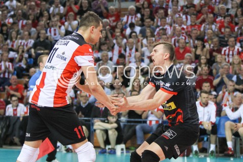  15.04.2015 RZESZOW<br />SIATKOWKA PLUSLIGA 2014/2015 MEN VOLLEYBALL POLAND POLISH PLUS LIGA LEAGUE SEASON 2014/2015 - FINAL 1. MECZ<br />MECZ ASSECO RESOVIA - LOTOS TREFL GDANSK<br />N/Z KRZYSZTOF IGNACZAK FABIAN DRZYZGA RADOSC EMOCJE <br /> 