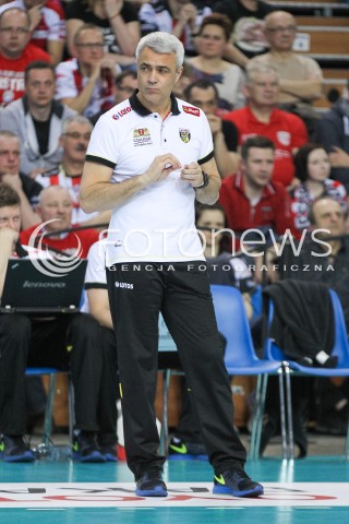  15.04.2015 RZESZOW<br />SIATKOWKA PLUSLIGA 2014/2015 MEN VOLLEYBALL POLAND POLISH PLUS LIGA LEAGUE SEASON 2014/2015 - FINAL 1. MECZ<br />MECZ ASSECO RESOVIA - LOTOS TREFL GDANSK<br />N/Z ANDREA ANASTASI - I TRENER ( HEAD COACH ) SYLWETKA <br /> 