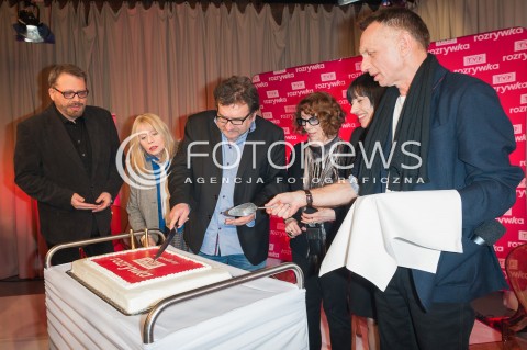  15.04.2015 WARSZAWA <br />DRUGIE URODZINY TVP ROZRYWKA<br />N/Z TOMASZ RACZEK OLGA LIPINSKA  BARBARA WRZESINSKA  HANNA SLESZYNSKA MARCIN TYNIEC<br /> 