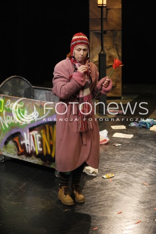  16.04.2015 WARSZAWA <br />PROBA MEDIALNA SPEKTAKLU ANTYGONA W NOWYM JORKU TEATRU IMKA<br />N/Z MAJA STRUNNIKOWA ANITA<br /> 