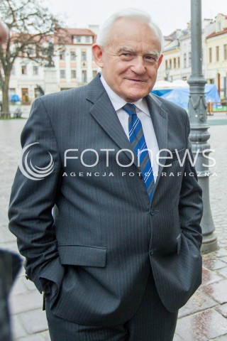  16.04.2015 RZESZOW<br />WIZYTA PRZEWODNICZACEGO SLD LESZKA MILLERA NA PODKARPACIU<br />N/Z LESZEK MILLER<br /> 