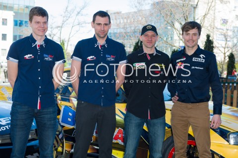  16.04.2014 WARSZAWA<br />
KONFERENCJA DRIFT MASTERS 2015<br />
N/Z PIOTR WIECEK DAWID KARKOSIK JAKUB PRZYGONSKI PAWEL TRELA<br />
 