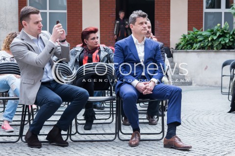  17.04.2015 LODZ<br />
SPOTKANIE JANUSZA PALIKOTA ZE STUDENTAMI W LODZKIEJ AKADEMII HUMANISTYCZNO-EKONOMICZNEJ<br />
N/Z JANUSZ PALIKOT <br />
 