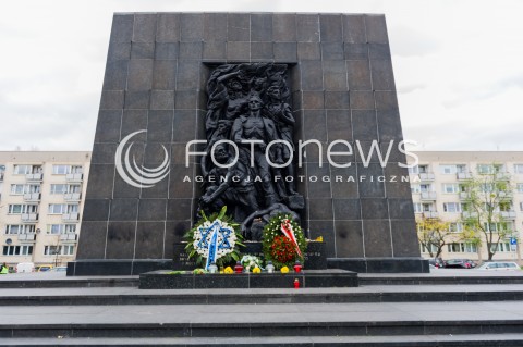  19.04.2015 WARSZAWA<br />MUZEUM HISTORII ZYDOW POLSKICH POLIN<br />N/Z POMNIK BOHATEROW GETTA<br /> 