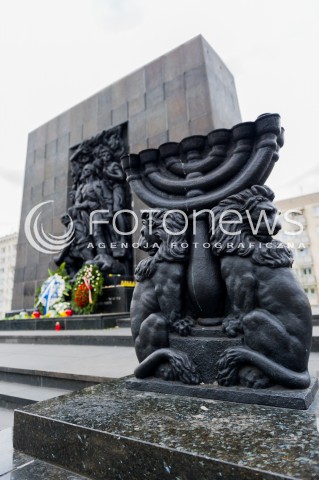  19.04.2015 WARSZAWA<br />MUZEUM HISTORII ZYDOW POLSKICH POLIN<br />N/Z POMNIK BOHATEROW GETTA<br /> 