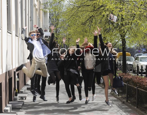  22.04.2015 WARSZAWA <br />TESTY GIMNAZJALNE<br />N/Z GIMNAZJALISCI<br /> 