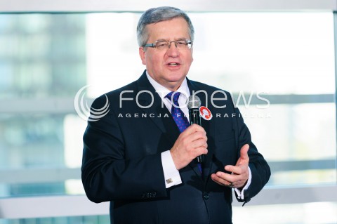  22.04.2015 WARSZAWA<br />SPOTKANIE PREZYDENTA Z MLODYMI PRZEDSIEBIORCAMI W SIEDZIBIE GOOGLE W WARSZAWIE<br />N/Z PREZYDENT RP BRONISLAW KOMOROWSKI<br /> 