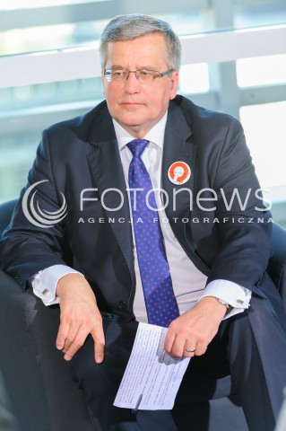  22.04.2015 WARSZAWA<br />SPOTKANIE PREZYDENTA Z MLODYMI PRZEDSIEBIORCAMI W SIEDZIBIE GOOGLE W WARSZAWIE<br />N/Z PREZYDENT RP BRONISLAW KOMOROWSKI<br /> 