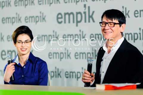  22.04.2015 WARSZAWA<br />
SPOTKANIE Z MACIEJEM MALENCZUKIEM W EMPIKU<br />
N/Z MACIEJ MALENCZUK BARBARA BURDZY<br />
 