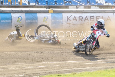  26.04.2015 RZESZOW<br />ZUZEL PGE SPEEDWAY EKSTRALIGA SEASON 2015<br />MECZ PGE STAL RZESZOW - BETARD SPARTA WROCLAW<br />N/Z MAKSYM DRABIK WYPADEK BIEG PRZERWANY<br /> 