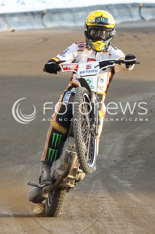  26.04.2015 RZESZOW<br />ZUZEL PGE SPEEDWAY EKSTRALIGA SEASON 2015<br />MECZ PGE STAL RZESZOW - BETARD SPARTA WROCLAW<br />N/Z TAI WOFFINDEN SYLWETKA SWIECA<br /> 