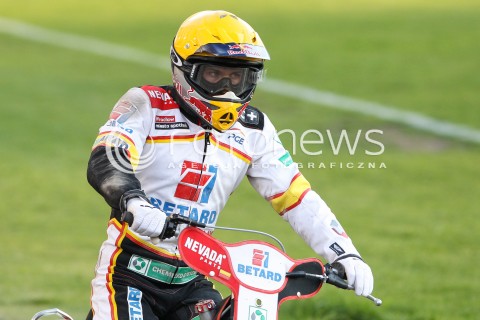  26.04.2015 RZESZOW<br />ZUZEL PGE SPEEDWAY EKSTRALIGA SEASON 2015<br />MECZ PGE STAL RZESZOW - BETARD SPARTA WROCLAW<br />N/Z MACIEJ JANOWSKI SYLWETKA<br /> 