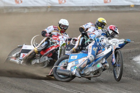  26.04.2015 RZESZOW<br />ZUZEL PGE SPEEDWAY EKSTRALIGA SEASON 2015<br />MECZ PGE STAL RZESZOW - BETARD SPARTA WROCLAW<br />N/Z BIEG NR 14: TAI WOFFINDEN (ZOLTY), GREG HANCOCK (CZERWONY), TOMASZ JEDRZEJAK (BIALY)<br /> 