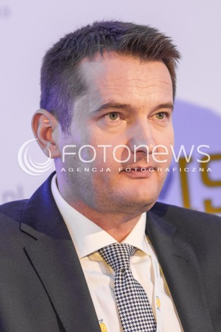  27.04.2015 RZESZOW<br />KONFERENCJA MINISTERSTWA SKARBU PANSTWA W RZESZOWIE Z OKAZJI 25-LECIA PRZEMIAN GOSPODARCZYCH W POLSCE<br />DEBATA: PRZEKSZTALCENIA WLASNOSCIOWE W GOSPODARCE A BUDOWA CZEMPIONOW NARODOWYCH<br />N/Z MARIUSZ ZAWISZA - PREZES ZARZADU POLSKIE GORNICTWO NAFTOWE I GAZOWNICTWO PGNIG<br /> 