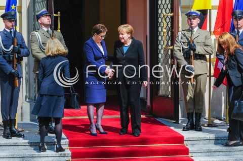  27.04.2015 WARSZAWA<br />POLSKO NIEMIECKIE KONSULTACJE MIEDZYRZADOWE<br />N/Z KANCLERZ NIEMIEC ANGELA MERKEL PREMIER EWA KOPACZ<br /> 