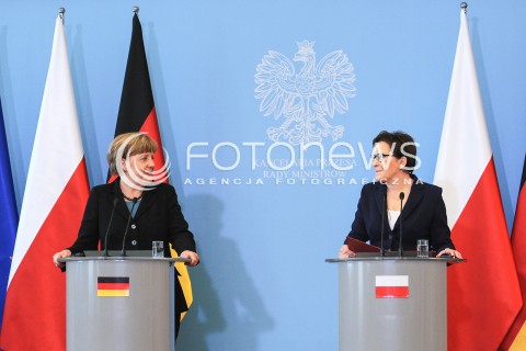  27.04.2015 WARSZAWA<br />POLSKO NIEMIECKIE KONSULTACJE MIEDZYRZADOWE<br />KONFERENCJA PRASOWA<br />N/Z KANCLERZ NIEMIEC ANGELA MERKEL PREMIER EWA KOPACZ<br /> 