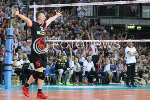  28.04.2015 RZESZOW<br />SIATKOWKA PLUSLIGA 2014/2015 MEN VOLLEYBALL POLAND POLISH PLUS LIGA LEAGUE SEASON 2014/2015 FINAL 3. MECZ<br />MECZ ASSECO RESOVIA - LOTOS TREFL GDANSK<br />N/Z KRZYSZTOF IGNACZAK RADOSC EMOCJE SYLWETKA <br /> 