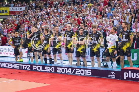 28.04.2015 RZESZOW<br />SIATKOWKA PLUSLIGA 2014/2015 MEN VOLLEYBALL POLAND POLISH PLUS LIGA LEAGUE SEASON 2014/2015 FINAL 3. MECZ<br />MECZ ASSECO RESOVIA - LOTOS TREFL GDANSK<br />DEKORACJA CEREMONIA FETA<br />N/Z WICEMISTRZ POLSKI 2014/2015 LOTOS TREFL GDANSK PODIUM RADOSC EMOCJE <br /> 