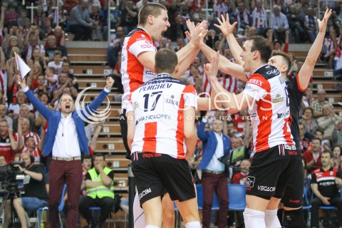  28.04.2015 RZESZOW<br />SIATKOWKA PLUSLIGA 2014/2015 MEN VOLLEYBALL POLAND POLISH PLUS LIGA LEAGUE SEASON 2014/2015 FINAL 3. MECZ<br />MECZ ASSECO RESOVIA - LOTOS TREFL GDANSK<br />N/Z ANDRZEJ KOWAL - TRENER ( HEAD COACH ) DAWID KONARSKI RADOSC EMOCJE MARKO IVOVIC <br /> 