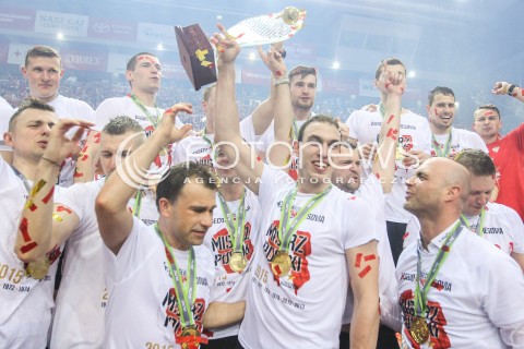  28.04.2015 RZESZOW<br />SIATKOWKA PLUSLIGA 2014/2015 MEN VOLLEYBALL POLAND POLISH PLUS LIGA LEAGUE SEASON 2014/2015 FINAL 3. MECZ<br />MECZ ASSECO RESOVIA - LOTOS TREFL GDANSK<br />N/Z NIKOLAY PENCZEV ( PENCHEV ) BARTOSZ GORSKI MISTRZ POLSKI 2015 ZWYCIEZCA PLUSLIGI RADOSC WYGRANA ZWYCIESTWO EMOCJE PUCHAR<br /> 