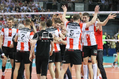  28.04.2015 RZESZOW<br />SIATKOWKA PLUSLIGA 2014/2015 MEN VOLLEYBALL POLAND POLISH PLUS LIGA LEAGUE SEASON 2014/2015 FINAL 3. MECZ<br />MECZ ASSECO RESOVIA - LOTOS TREFL GDANSK<br />N/Z NIKOLAY PENCZEV ( PENCHEV ) RADOSC EMOCJE MISTRZ POLSKI 2015 ZWYCIEZCA PLUSLIGI RADOSC WYGRANA ZWYCIESTWO EMOCJE <br /> 