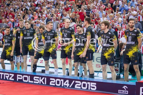  28.04.2015 RZESZOW<br />SIATKOWKA PLUSLIGA 2014/2015 MEN VOLLEYBALL POLAND POLISH PLUS LIGA LEAGUE SEASON 2014/2015 FINAL 3. MECZ<br />MECZ ASSECO RESOVIA - LOTOS TREFL GDANSK<br />N/Z WICEMISTRZ POLSKI LOTOS TREFL GDANSK DEKORACJA PODIUM<br /> 