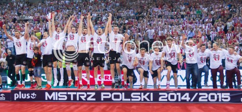 28.04.2015 RZESZOW<br />SIATKOWKA PLUSLIGA 2014/2015 MEN VOLLEYBALL POLAND POLISH PLUS LIGA LEAGUE SEASON 2014/2015 FINAL 3. MECZ<br />MECZ ASSECO RESOVIA - LOTOS TREFL GDANSK<br />N/Z RADOSC SIATKARZY ASSECO RESOVIA MISTRZ POLSKI 2015 ZWYCIEZCA PLUSLIGI RADOSC WYGRANA ZWYCIESTWO EMOCJE PODIUM PUCHAR MISTRZ POLSKI 2014/2015<br /> 