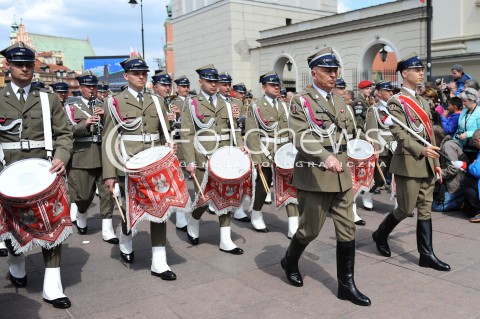  03.05.2015 WARSZAWA<br />OBCHODY SWIETA NARODOWEGO 3 MAJA<br />N/Z WOJSKO<br /> 
