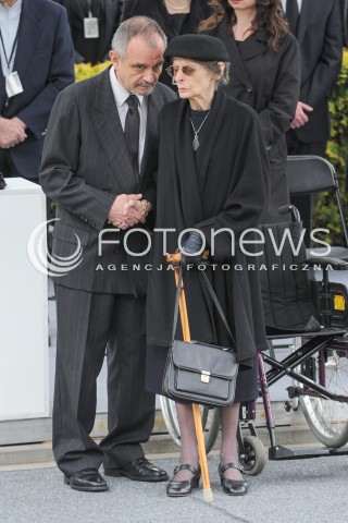  04.05.2015 WARSZAWA CMENTARZ WOJSKOWY NA POWAZKACH<br />POZEGNANIE WLADYSLAWA BARTOSZEWSKIEGO<br />N/Z ZONA ZMARLEGO<br /> 