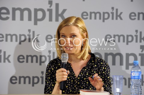  13.05.2015 WARSZAWA <br />PAULINA MLYNARSKA W EMPIKU<br />N/Z PAULINA MLYNARSKA MORITZ<br /> 