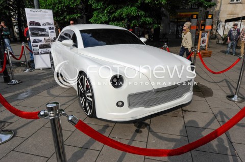  14.05.2015 WARSZAWA <br />PREZENTACJA SAMOCHODU NOWA WARSZAWA<br />N/Z SAMOCHOD<br /> 