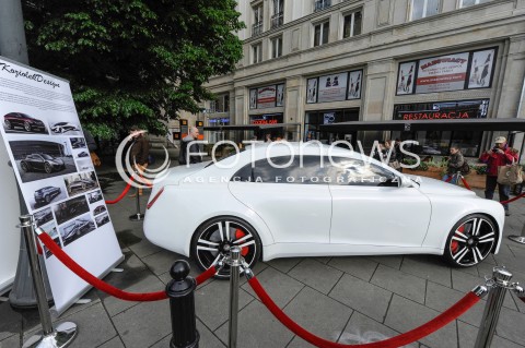  14.05.2015 WARSZAWA <br />PREZENTACJA SAMOCHODU NOWA WARSZAWA<br />N/Z SAMOCHOD<br /> 