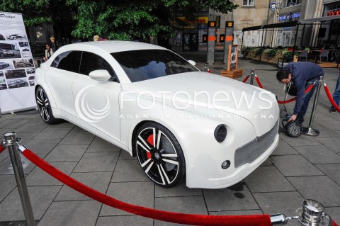  14.05.2015 WARSZAWA <br />PREZENTACJA SAMOCHODU NOWA WARSZAWA<br />N/Z SAMOCHOD<br /> 