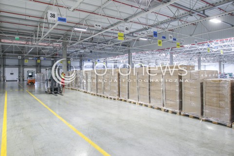  15.05.2015 RZESZOW<br />OTWARCIE NOWEGO CENTRUM LOGISTYCZNEGO RABEN POLSKA<br />N/Z HALA MAGAZYNOWO-TRANZYTOWA O POWIERZCHNI 5000 METROW KWADRATOWYCH<br /> 