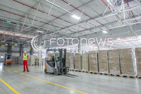  15.05.2015 RZESZOW<br />OTWARCIE NOWEGO CENTRUM LOGISTYCZNEGO RABEN POLSKA<br />N/Z HALA MAGAZYNOWO-TRANZYTOWA O POWIERZCHNI 5000 METROW KWADRATOWYCH<br /> 