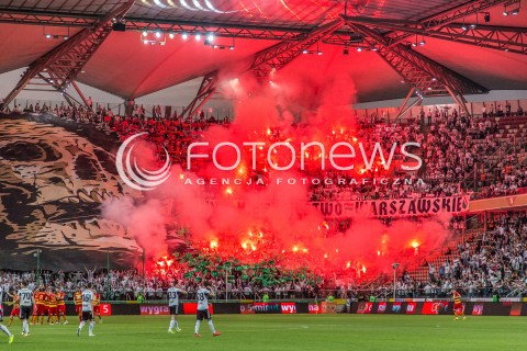  20.05.2015 WARSZAWA PILKA NOZNA<br />FOOTBALL POLISH T MOBILE EKSTRAKLASA STADION LEGII<br />MECZ LEGIA WARSZAWA - JAGIELLONIA BIALYSTOK<br />N/Z KIBICE LEGII ZYLETA FLAGA OPRAWA TRANSPARENT LEGII LEGIA ALBO SMIERC RACE RACOWISKO FLARY FLARA PILKARSKA<br /> 