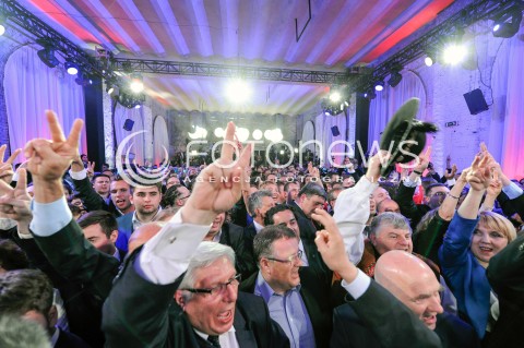  24.05.2015 WARSZAWA<br />WIECZOR WYBORCZY ANDRZEJA DUDY W REDUCIE BANKU POLSKIEGO W WARSZAWIE<br />N/Z EUFORIA RADOSC W SZTABIE - OGLOSZENIE WYNIKOW<br /> 