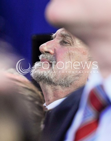  24.05.2015 WARSZAWA<br />WIECZOR WYBORCZY ANDRZEJA DUDY W REDUCIE BANKU POLSKIEGO W WARSZAWIE<br />N/Z ANTONI MACIEREWICZ<br /> 