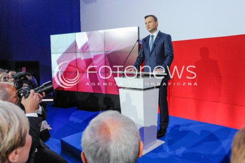  24.05.2015 WARSZAWA<br />WIECZOR WYBORCZY ANDRZEJA DUDY W REDUCIE BANKU POLSKIEGO W WARSZAWIE<br />N/Z ANDRZEJ DUDA - PREZYDENT ELEKT<br /> 
