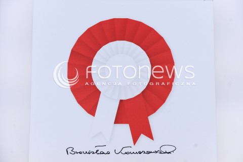  24.05.2015 WARSZAWA<br />WIECZOR WYBORCZY BRONISLAWA KOMOROWSKIEGO<br />N/Z SLOGAN NAPIS LOGO PODPIS BRONISLAW KOMOROWSKI<br /> 