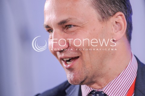  24.05.2015 WARSZAWA<br />WIECZOR WYBORCZY BRONISLAWA KOMOROWSKIEGO<br />N/Z RADOSLAW SIKORSKI<br /> 