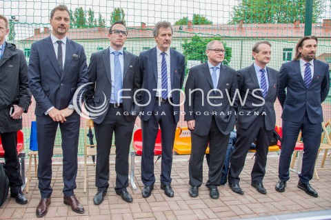  27.05.2015 WARSZAWA URSYNOW<br />OTWARCIE REMONTOWANEGO BOISKA MODERNIZOWANEGO PRZEZ UEFA<br />N/Z JERZY DUDEK DAVID GOUGH FRANK LUDOLPH MATTHEW MEAD STEFAN MAJEWSKI MAREK DOLINSKI<br /> 