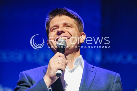  31.05.2015 WARSZAWA<br />KONGRES ZALOZYCIELSKI PARTII NOWOCZESNA PL<br />N/Z RYSZARD PETRU<br /> 