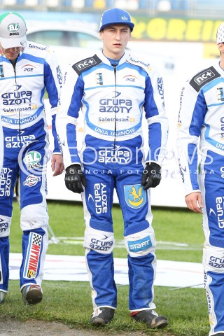  31.05.2015 RZESZOW <br />ZUZEL PGE SPEEDWAY EKSTRALIGA SEASON 2015 <br />MECZ PGE STAL RZESZOW - UNIA TARNOW <br />N/Z ARKADIUSZ MADEJ SYLWETKA<br /> 