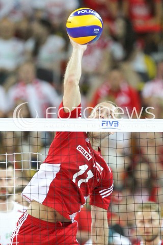 05.06.2015 CZESTOCHOWA<br />SIATKOWKA MEZCZYZN LIGA SWIATOWA 2015 <br />FIVB VOLLEYBALL WORLD LEAGUE 2015 <br />MECZ POLSKA - IRAN ( POLAND - IRAN ) <br />N/Z PAWEL ZATORSKI SYLWETKA ATAK<br /> 