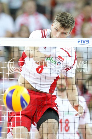  05.06.2015 CZESTOCHOWA<br />SIATKOWKA MEZCZYZN LIGA SWIATOWA 2015 <br />FIVB VOLLEYBALL WORLD LEAGUE 2015 <br />MECZ POLSKA - IRAN ( POLAND - IRAN ) <br />N/Z ANDRZEJ WRONA SYLWETKA ATAK<br /> 