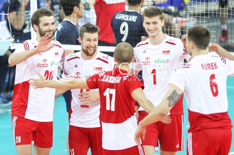  05.06.2015 CZESTOCHOWA<br />SIATKOWKA MEZCZYZN LIGA SWIATOWA 2015 <br />FIVB VOLLEYBALL WORLD LEAGUE 2015 <br />MECZ POLSKA - IRAN ( POLAND - IRAN ) <br />N/Z MATEUSZ MIKA MICHAL KUBIAK PIOTR NOWAKOWSKI RADOSC EMOCJE <br /> 