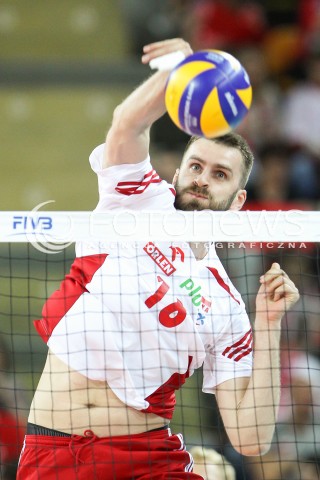 05.06.2015 CZESTOCHOWA<br />SIATKOWKA MEZCZYZN LIGA SWIATOWA 2015 <br />FIVB VOLLEYBALL WORLD LEAGUE 2015 <br />MECZ POLSKA - IRAN ( POLAND - IRAN ) <br />N/Z MARCIN MOZDZONEK SYLWETKA ATAK<br /> 